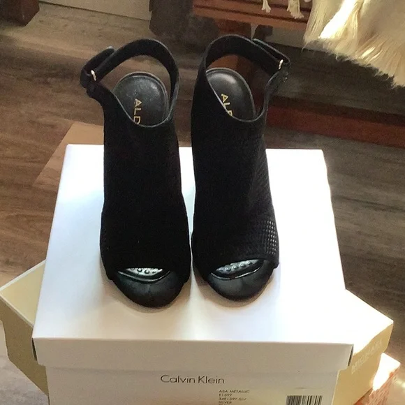 Aldo Black Women's Heels - Picture 3 of 9